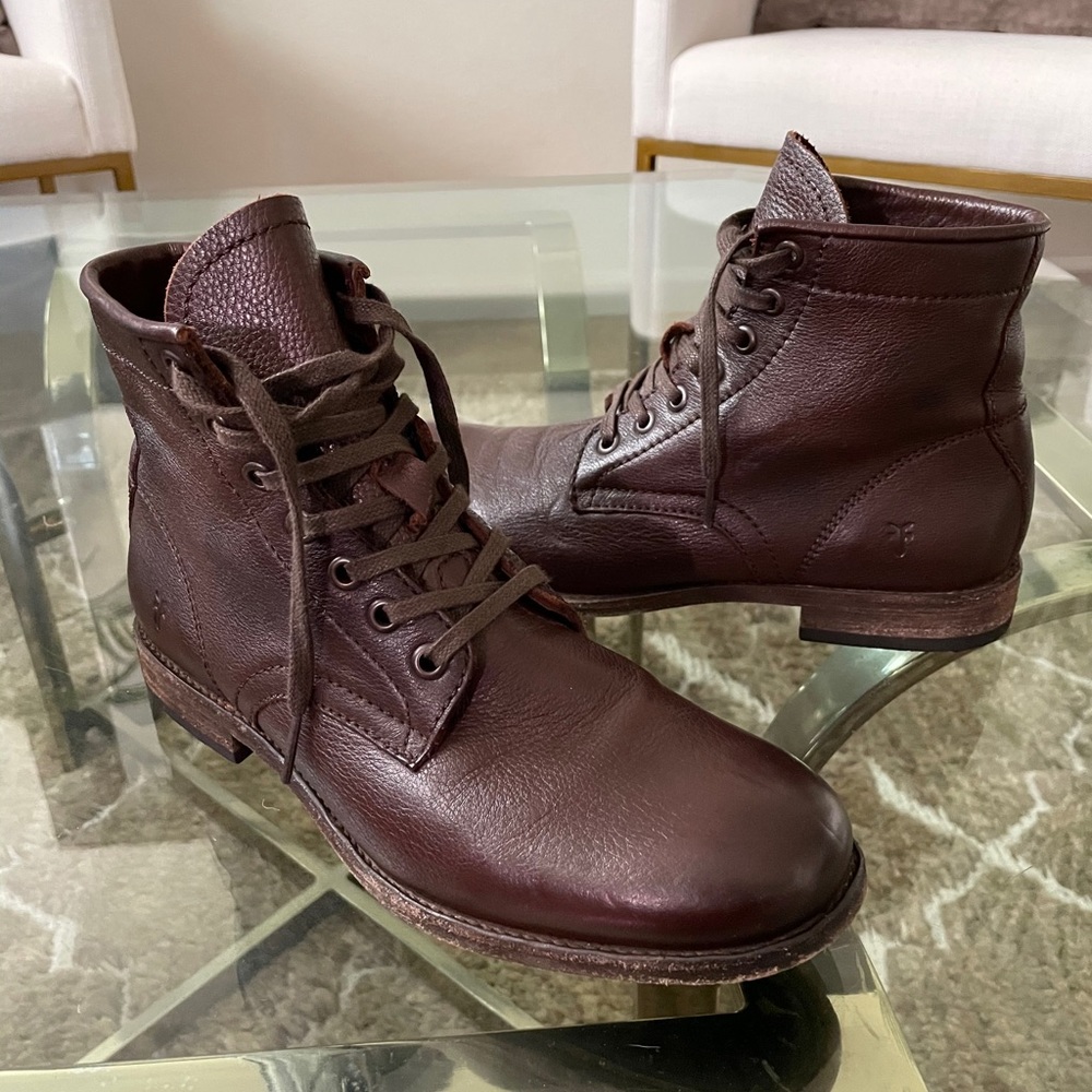 Frye Men Leather brown Tyler lace up boots 8b